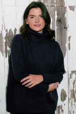 Load image into Gallery viewer, ECHO VERDE - DOG WALKER
