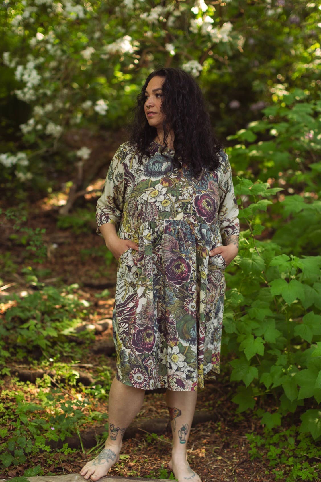 Love Grows Wild Artist Dress Tunic w/ Pockets, Bees & Floral - Suttles & Seawinds