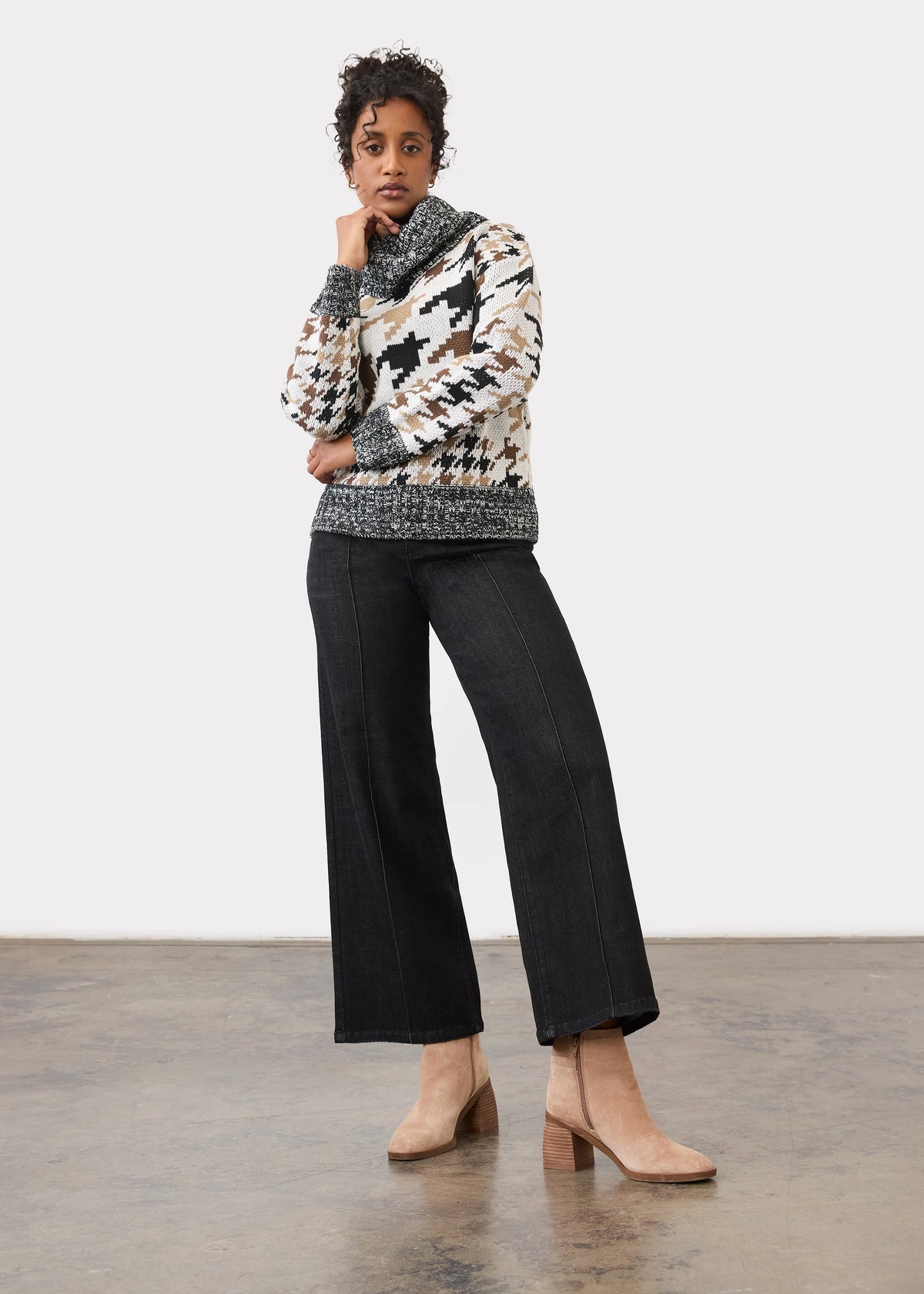 Olivia  Black pintuck Wide Ankle