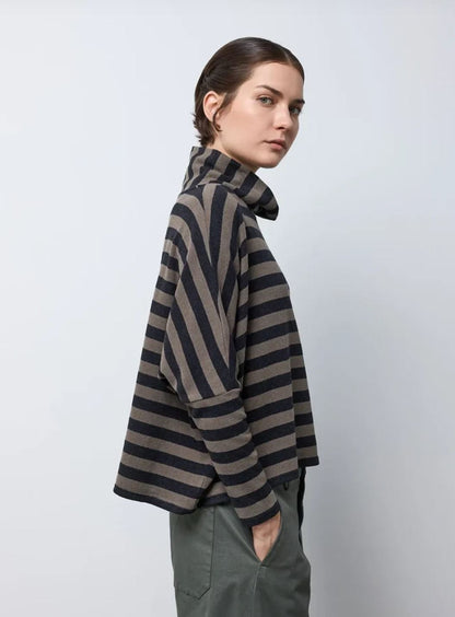 Ring Collar Sweater