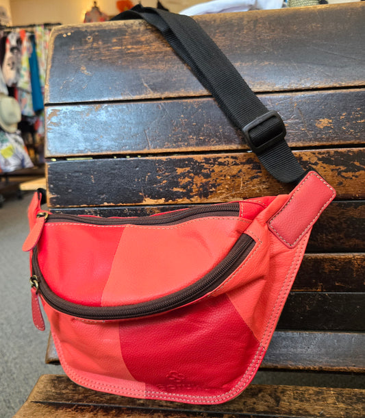 SORUKA -JUDE BELT SLING BAG