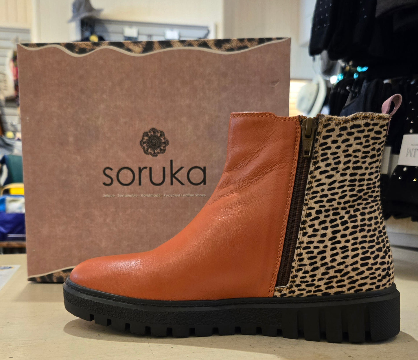 SORUKA - ARIA ORANGE BOOT