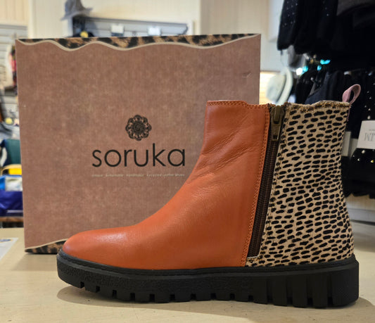 SORUKA - ARIA ORANGE BOOT