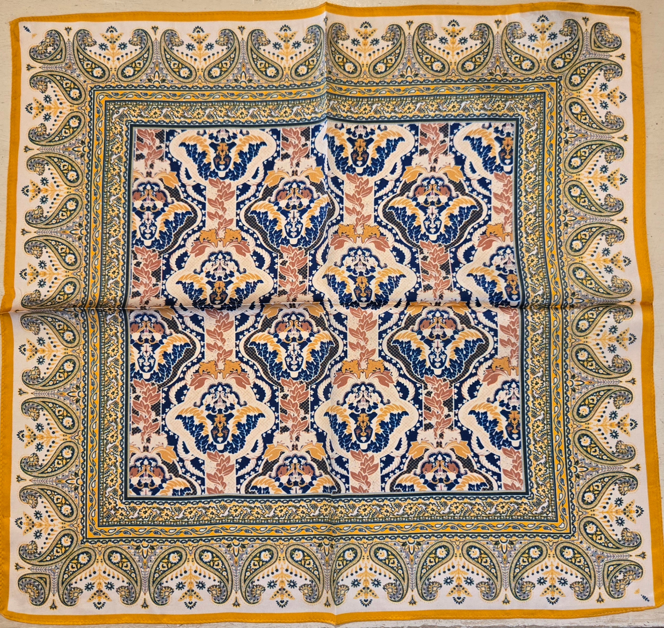 T & E - SCARF 670155694