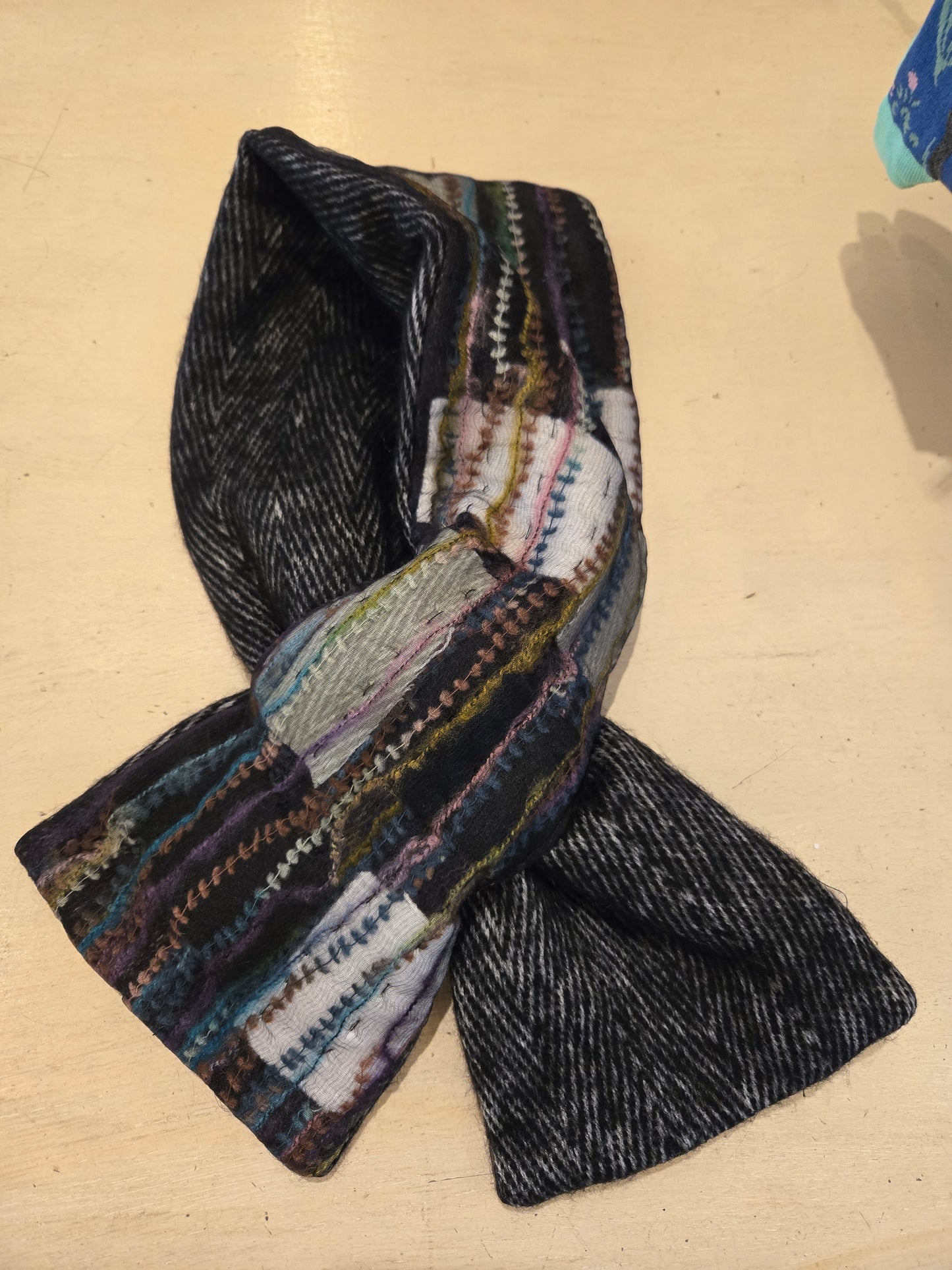 TRESART - SILK  EMBELLISHED AND EMBROIDERED MUFFLER SCARVES