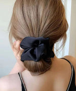 Load image into Gallery viewer, SWOON- SATIN SCRUNCHIES
