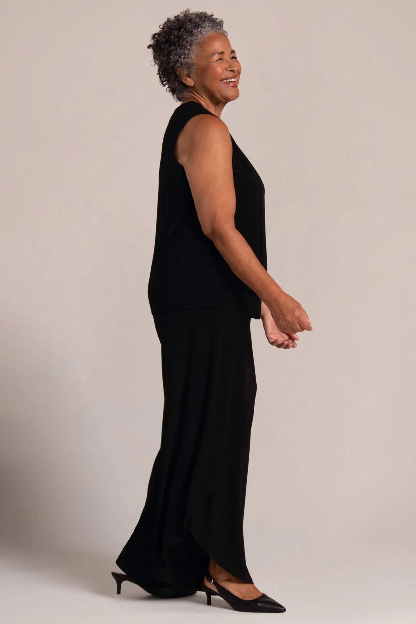 SYMPLI - SLEEVELESS DOUBLE LAYER TOP