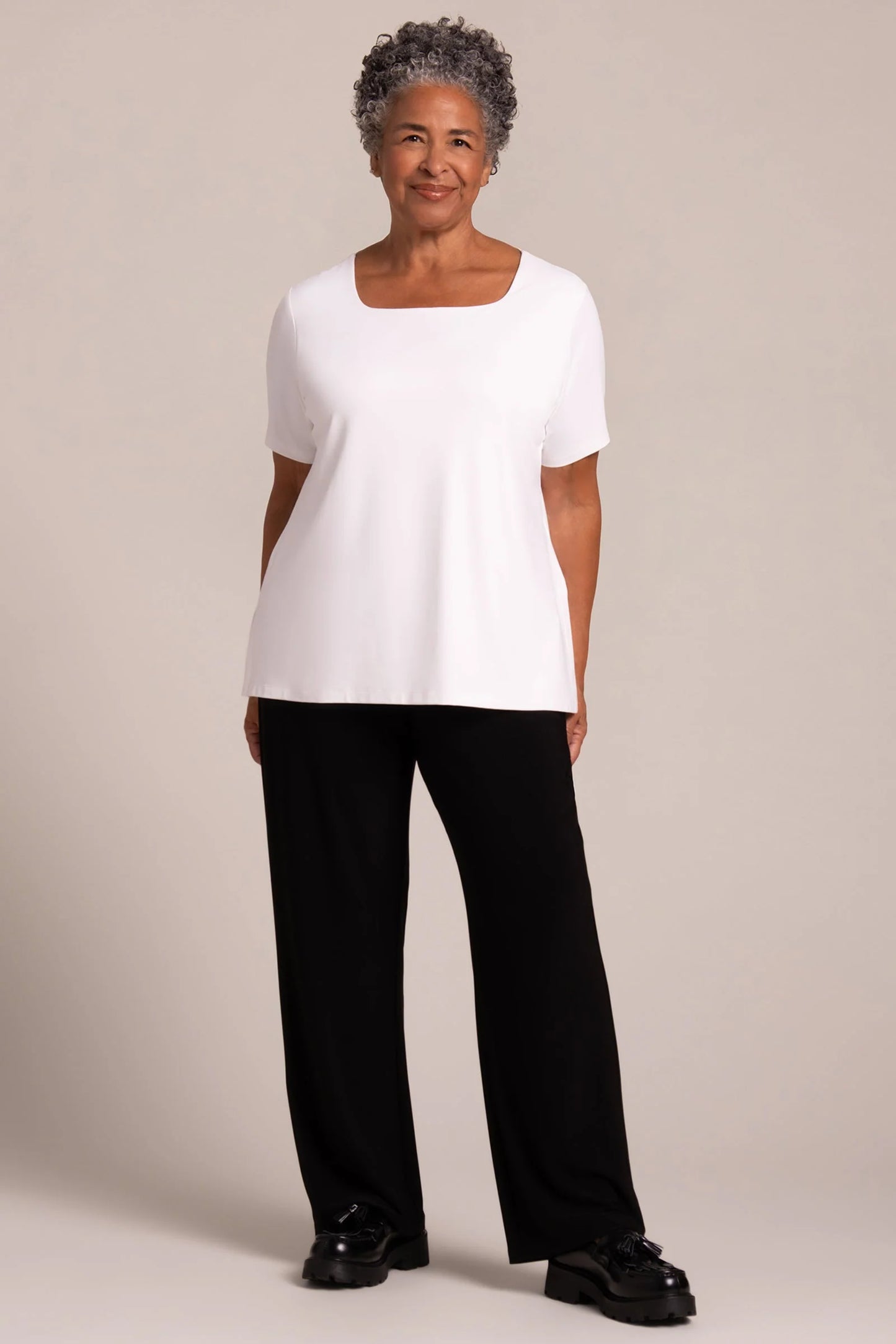 SYMPLI - SOFT SQUARE NECK  SHORT SLEEVE TOP