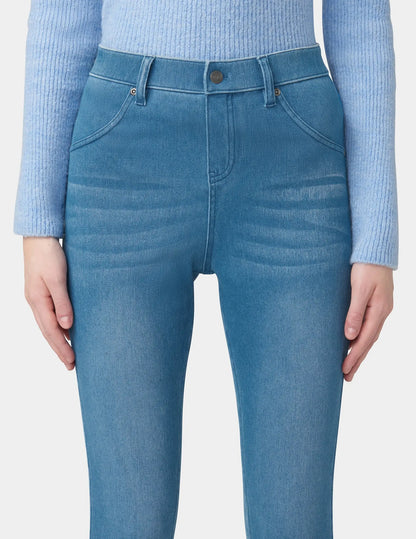 Denim Capri - Suttles & Seawinds