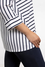 Load image into Gallery viewer, SYMPLI - STRIPE ANGLE SEAM RAGLAN TOP
